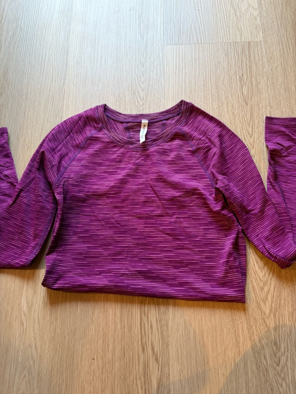 Athleta momentum seamless top